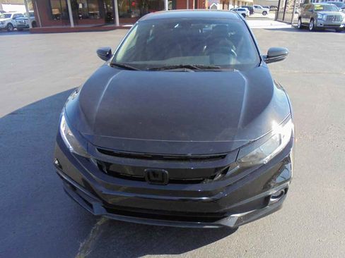Used 2019 Honda Civic Sport image 3