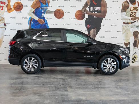 Used 2023 Chevrolet Equinox LT image 17