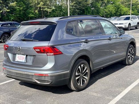 Used 2022 Volkswagen Tiguan S FWD image 7