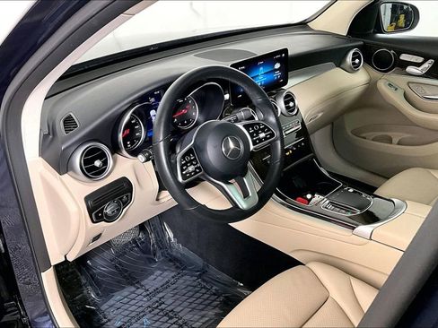 Used 2022 Mercedes-Benz GLC 300 w/ Premium Package Lite image 13