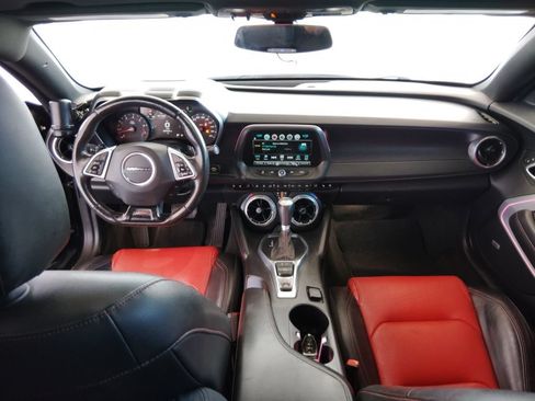 Used 2016 Chevrolet Camaro SS RWD image 30