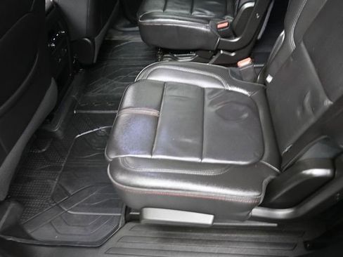 Used 2023 Chevrolet Traverse RS w/ LPO, Floor Liner Package image 22