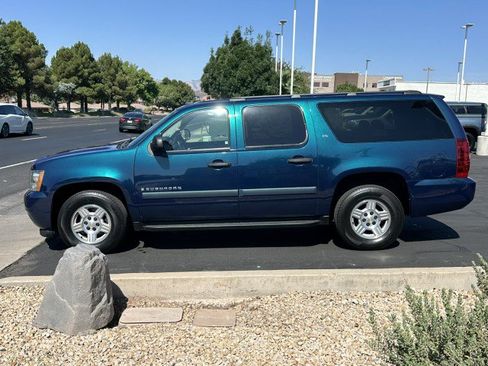 Used 2007 Chevrolet Suburban LS RWD image 6