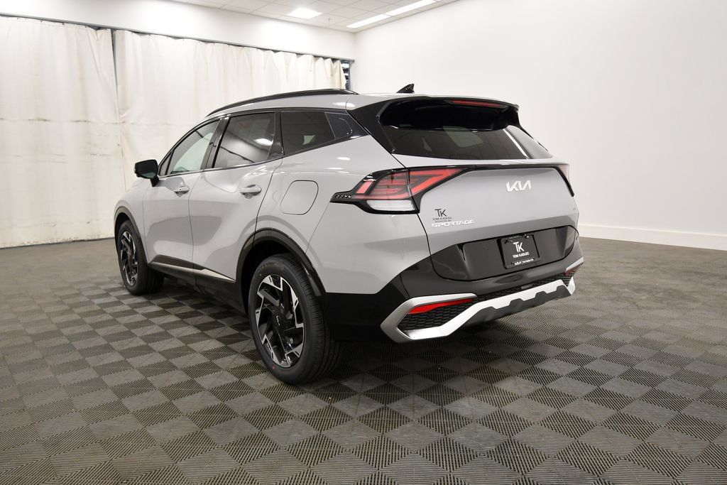 Certified 2024 Kia Sportage SX AWD/4WD image 5