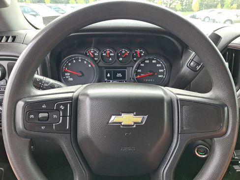Used 2023 Chevrolet Silverado 1500 Custom AWD/4WD image 19