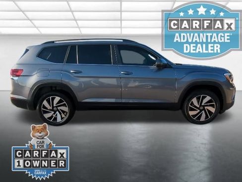 Used 2024 Volkswagen Atlas SE image 30