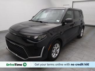 Used 2023 Kia Soul LX w/ LX Technology Package image 1