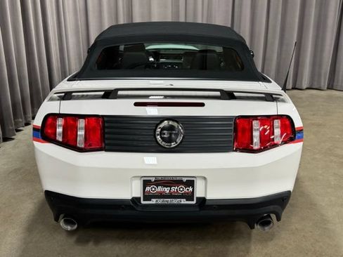 Used 2012 Ford Mustang GT Premium RWD image 10