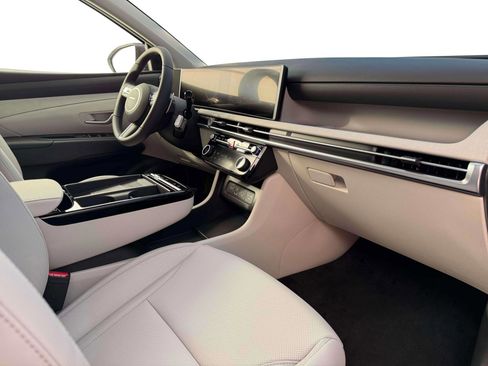 New 2026 Hyundai Tucson SEL image 16