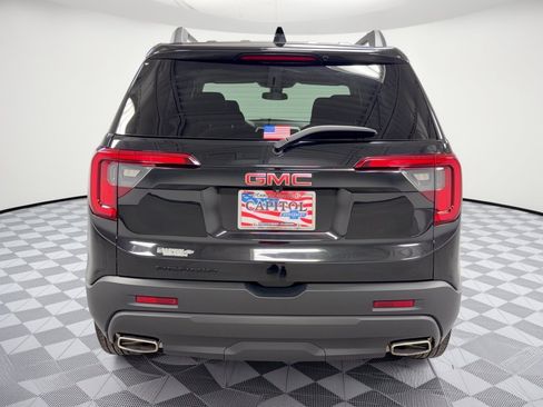 Used 2023 GMC Acadia SLE w/ Driver Convenience Package FWD image 11