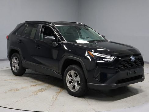 Used 2024 Toyota RAV4 LE AWD/4WD image 1