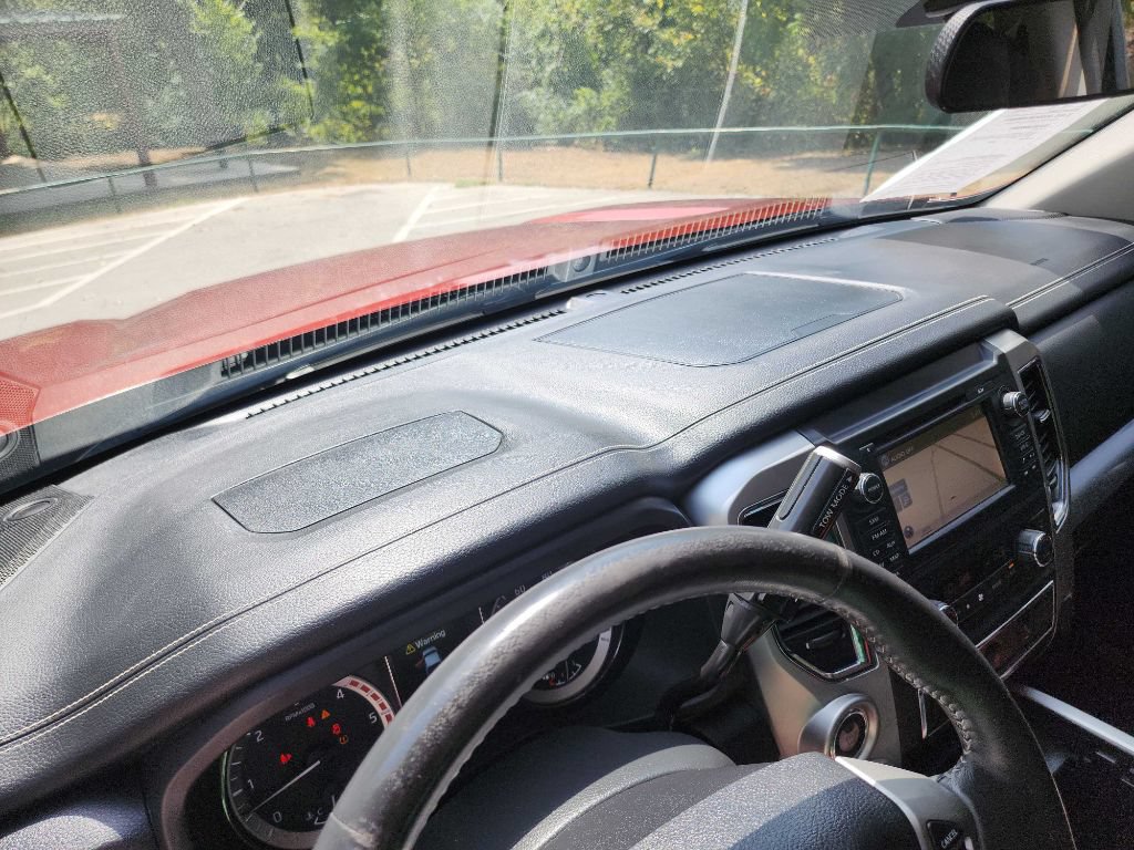 Used 2017 Nissan Titan PRO-4X AWD/4WD image 28