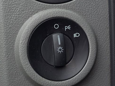 Used 2014 Ford E-350 and Econoline 350 Super Duty w/ Power Group image 31