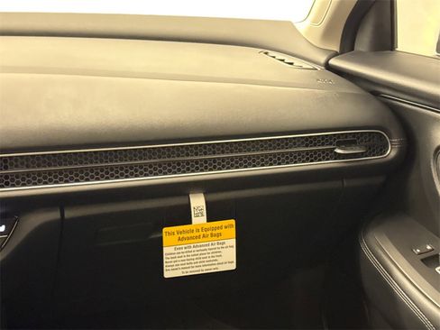 New 2026 Honda HR-V EX-L image 18