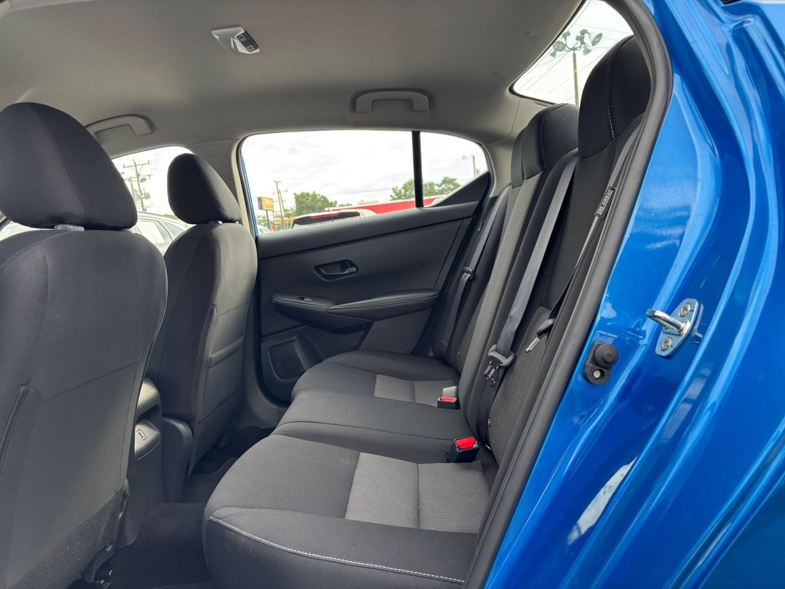 Used 2025 Nissan Sentra SV FWD image 22