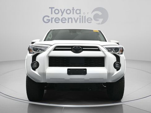 Used 2023 Toyota 4Runner SR5 Premium w/ Moonroof Package RWD image 23