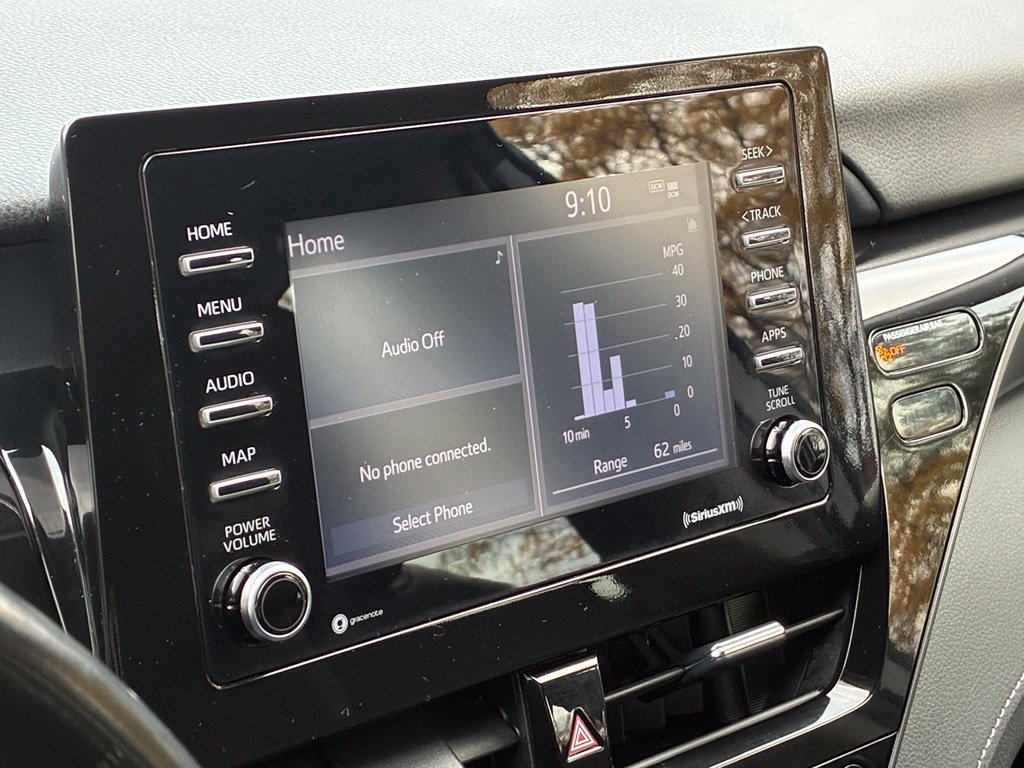 Used 2024 Toyota Camry SE FWD image 16