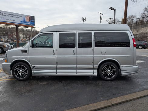 Used 2014 GMC Savana 1500 SLT image 4