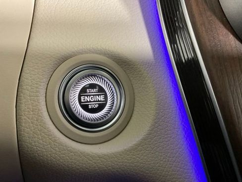 Used 2022 Mercedes-Benz GLC 300 GLC 300 image 24