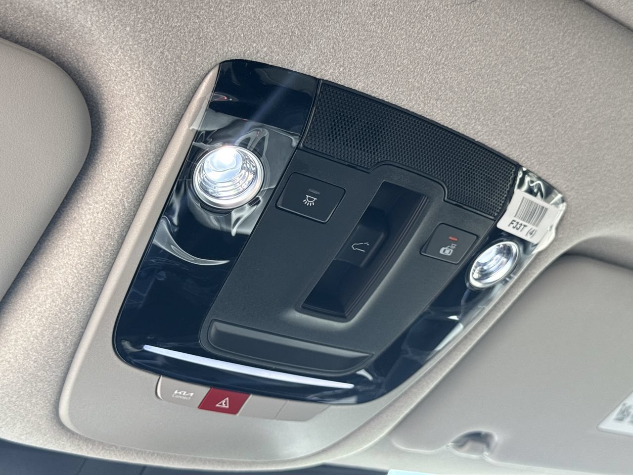 New 2026 Kia Niro FWD image 19