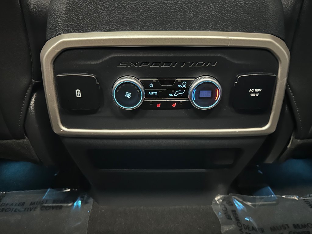 Used 2023 Ford Expedition Max Limited AWD/4WD image 24