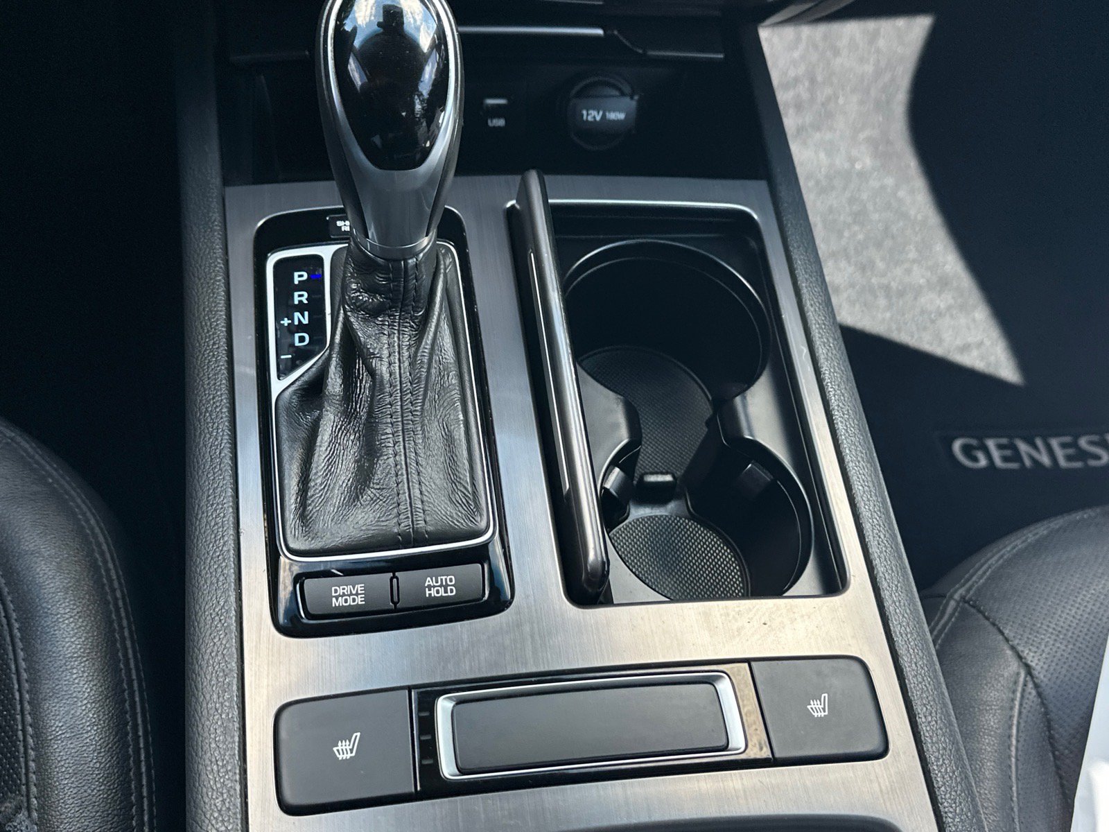 Used 2017 Genesis G80 3.8 RWD image 16