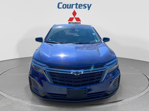 Used 2023 Chevrolet Equinox LS w/ LS Convenience Package AWD/4WD image 10