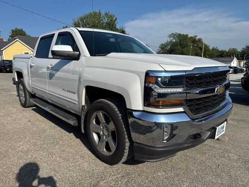 Used 2018 Chevrolet Silverado 1500 LT w/ All Star Edition AWD/4WD image 6