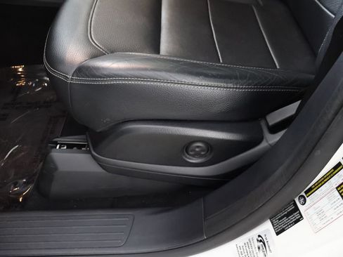 Used 2014 Mercedes-Benz ML 350 4MATIC image 29