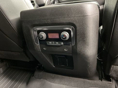 Used 2023 Chevrolet Tahoe Z71 image 10