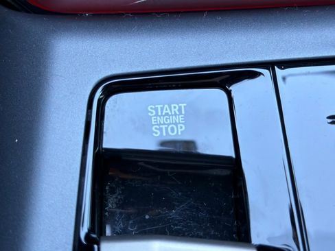 Used 2025 BMW X3 xDrive30i w/ Convenience Package image 27