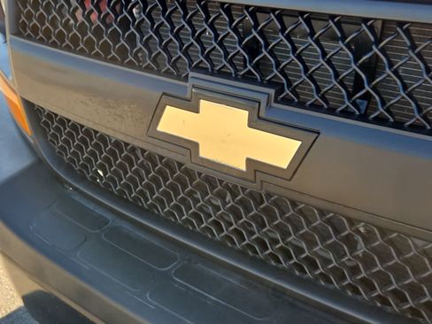 Used 2017 Chevrolet Express 2500 LS RWD image 15