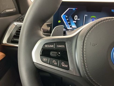 New 2026 BMW X5 xDrive50e w/ M Sport Package image 16