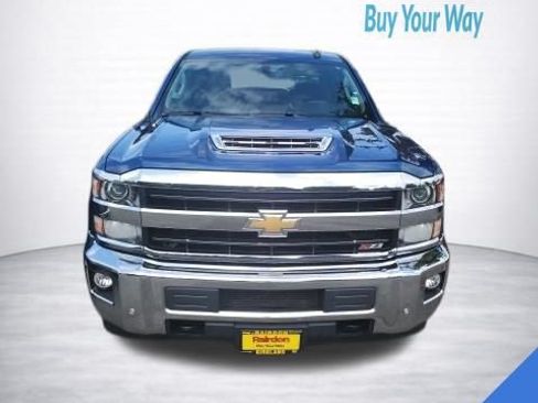 Used 2019 Chevrolet Silverado 2500 LTZ w/ Duramax Plus Package AWD/4WD image 2