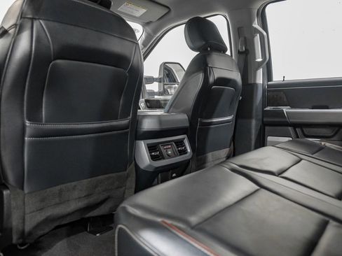 Used 2024 Ford F250 Lariat w/ Lariat Ultimate Package AWD/4WD image 40
