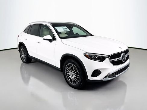 Used 2026 Mercedes-Benz GLC 300 4MATIC image 7