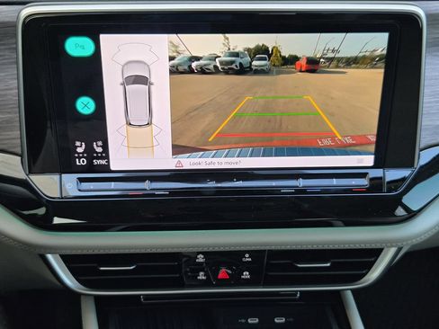 New 2026 Volkswagen Atlas SEL AWD/4WD image 16