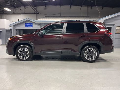 Used 2026 Subaru Forester Premium AWD/4WD image 5