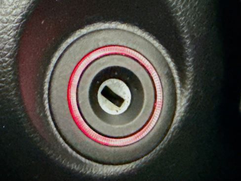 Used 2021 Kia Seltos LX image 19