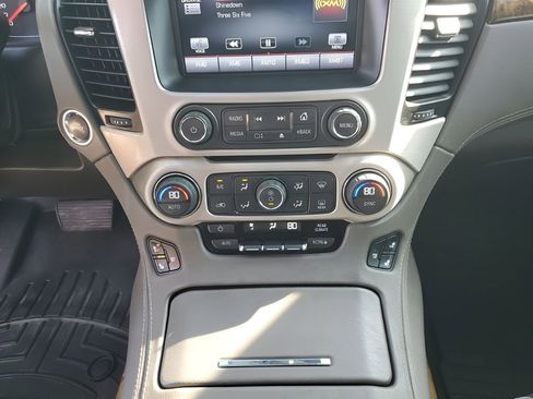 Used 2015 GMC Yukon XL Denali w/ Touring Package image 34