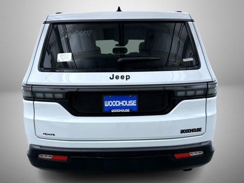 New 2026 Jeep Grand Wagoneer L Limited AWD/4WD image 6