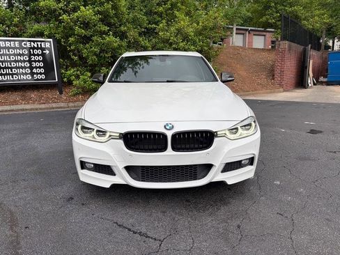 Used 2017 BMW 340i Sedan RWD image 11