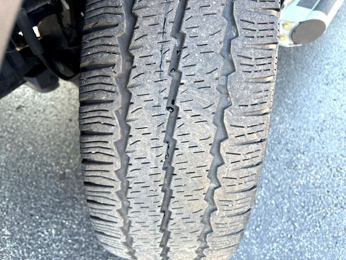 Used 2024 Ford Transit 250 T-250 130 Low Rf 9070 GVWR RW w/ Exterior Upgrade Package image 10