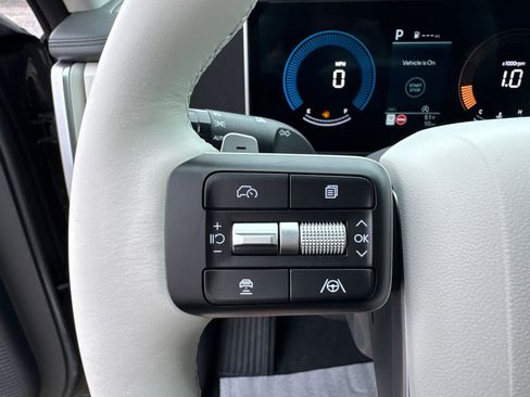 New 2026 Hyundai Santa Fe SE image 15