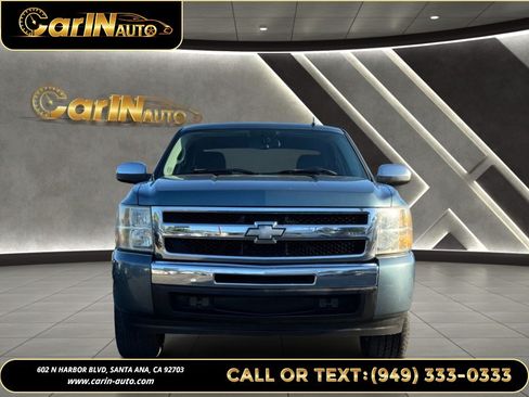 Used 2009 Chevrolet Silverado 1500 LT w/ Regional Value Package RWD image 2