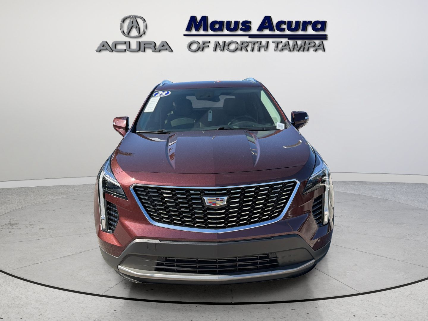 Used 2023 Cadillac XT4 Premium Luxury w/ Technology Package FWD image 3