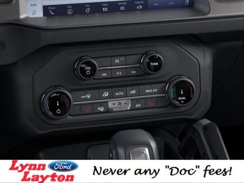 New 2025 Ford Bronco Badlands image 16