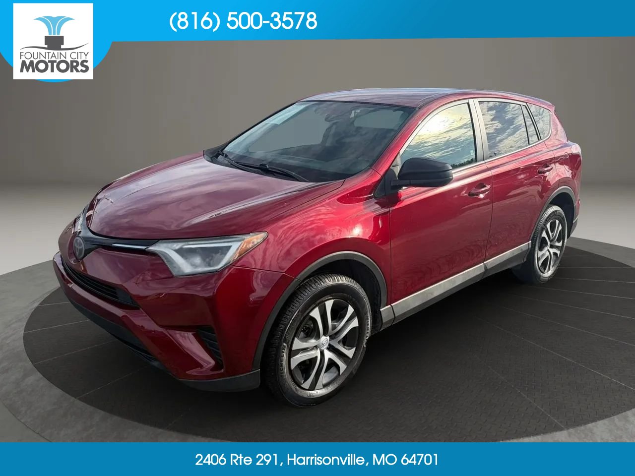 Used 2018 Toyota RAV4 LE FWD image 1
