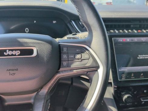 Used 2022 Jeep Grand Cherokee L Limited w/ Luxury Tech Group II AWD/4WD image 17