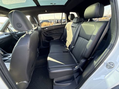 Used 2024 Volkswagen Tiguan SE R-Line w/ MDO Package, Two-Row image 25